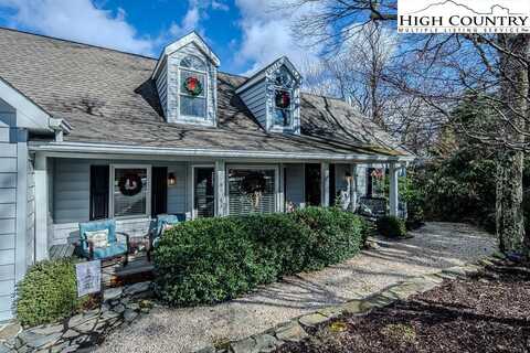 387 Tarry Acres Circle, Blowing Rock, NC 28605