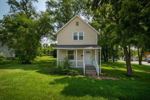 216 N Main Street, Lansing, KS 66043