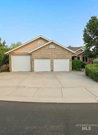 1409 Bitterroot Drive, Twin Falls, ID 83301