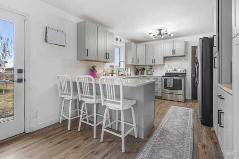 1000 E 18th Street, Burley, ID 83318