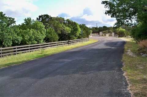 810 Spanish Oak Dr, Kerrville, TX 78028
