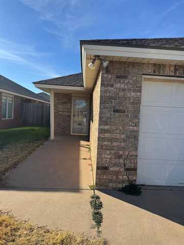 531 N Chicago Avenue, Lubbock, TX 79416