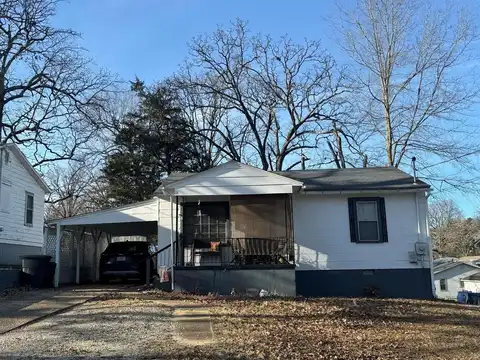 709 S 9th Street, Poplar Bluff, MO 63901