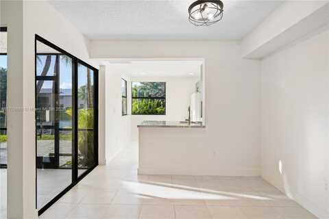 1160 Washington Cir, Homestead, FL 33034
