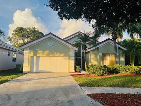 2685 SE 4th Pl, Homestead, FL 33033