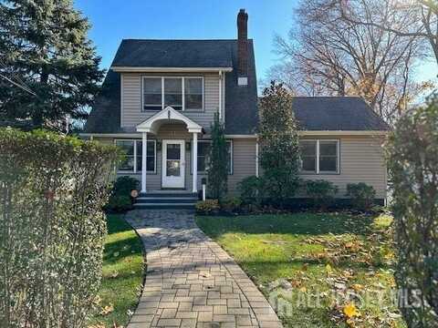 41 Plainfield Avenue, Metuchen, NJ 08840