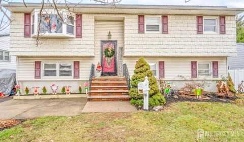 39 N Robert Street N, Sewaren, NJ 07077