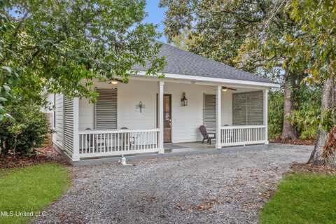 104 Girard Avenue, Long Beach, MS 39560