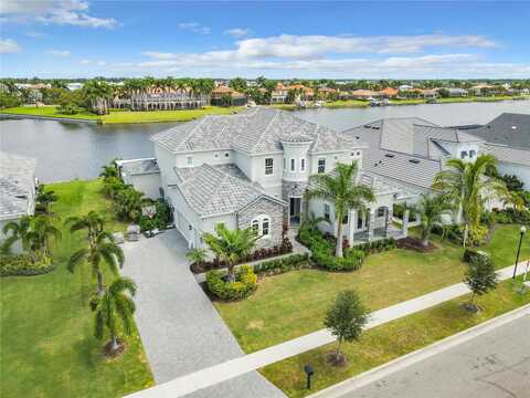 811 MANNS HARBOR DRIVE, APOLLO BEACH, FL 33572