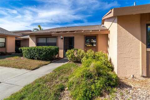 6135 HERITAGE LANE, BRADENTON, FL 34209