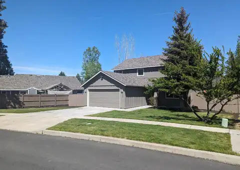 61024 Honkers Lane, Bend, OR 97702