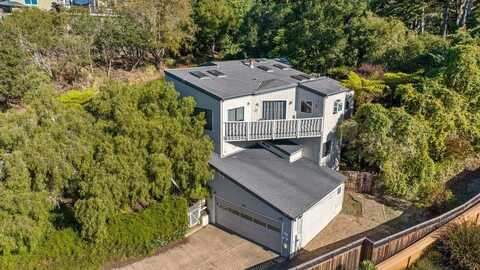 60 Robak DR, LA SELVA BEACH, CA 95076