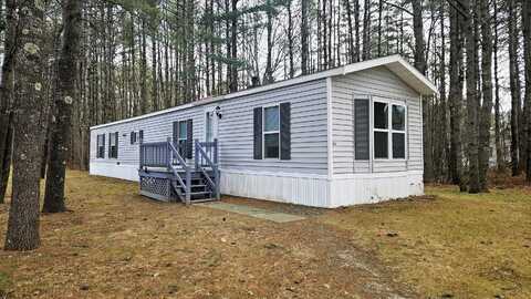 29 Parkwood Drive, Randolph, ME 04346