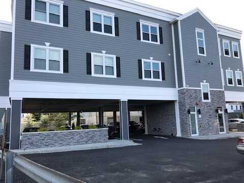 40 Division Street, Farmingdale, NY 11735