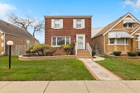 9818 S Calumet Avenue, Chicago, IL 60628