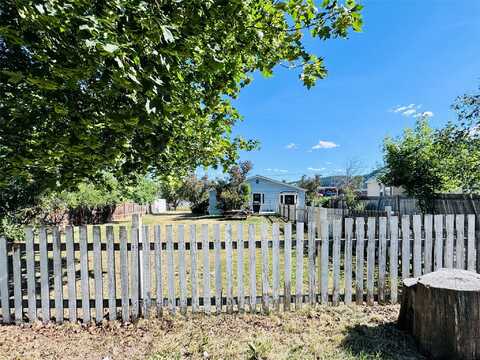 1108 6th Street W, Kalispell, MT 59901