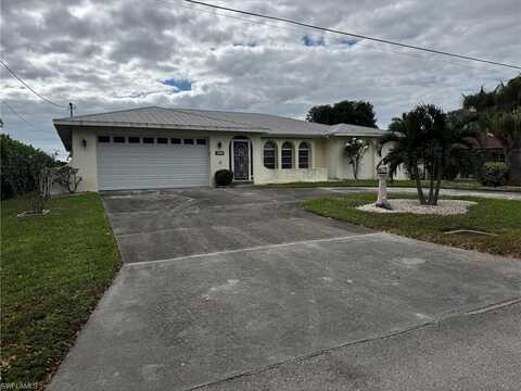 814 Victoria, CAPE CORAL, FL 33904