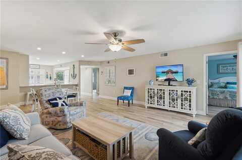 3062 Sandpiper Bay, NAPLES, FL 34112