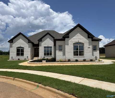 110 Montcliff Drive, Madison, AL 35756