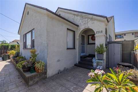 1711 S Grand Avenue, San Pedro, CA 90731