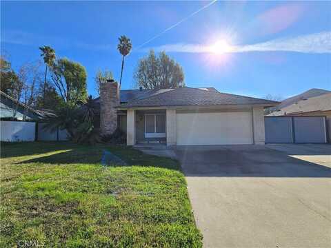 68 Dobkin Place, Simi Valley, CA 93065