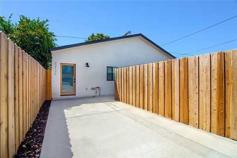 22136 Hart Street, Canoga Park, CA 91304