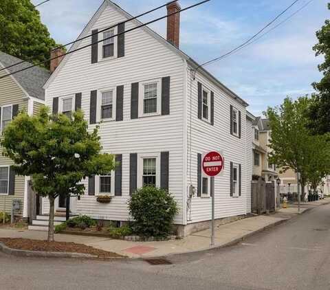 68 McDonough Street, Portsmouth, NH 03801