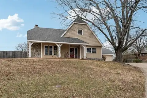 201 Sandy Circle, Tahlequah, OK 74464