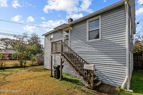 1821 Spencer Avenue, New Bern, NC 28560