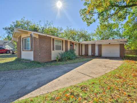 501 Erinblu Place, Edmond, OK 73003