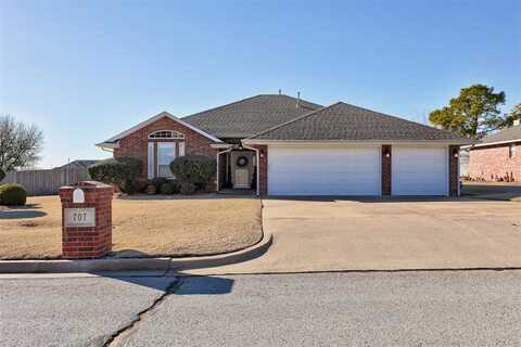 707 Northern Winds Drive, Purcell, OK 73080