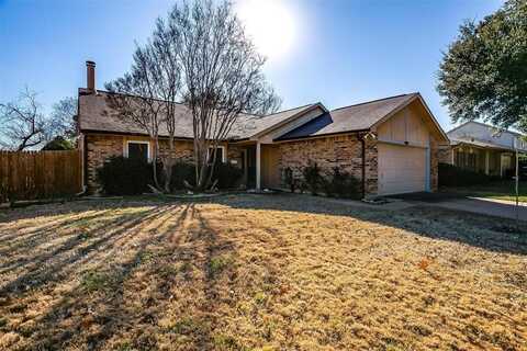 3209 Woodlark Drive, Fort Worth, TX 76123