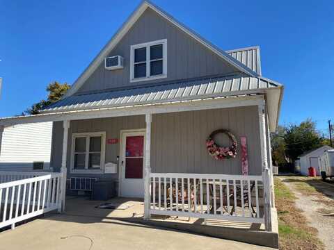 904 3rd, Alva, OK 73717