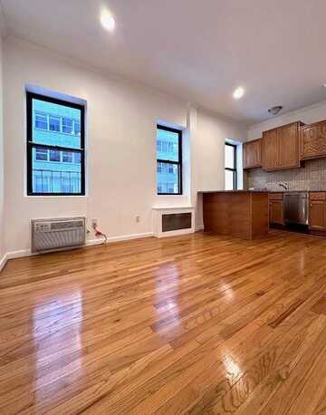 152 East 35 street apt, New York, NY 10016