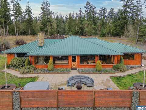 127 Lake Farm Road, Port Angeles, WA 98362