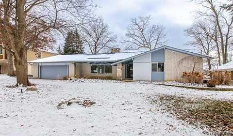 6715 WELLESLEY, Clarkston, MI 48346