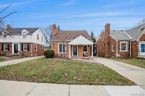 1536 ROSLYN Road, Grosse Pointe Woods, MI 48236