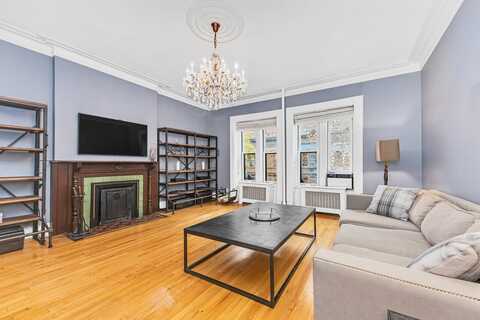 136 West 78th Street, New York, NY 10024