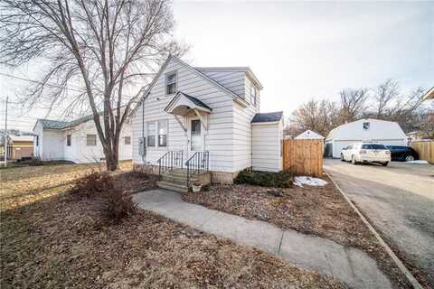 102 20th Street SW, Rochester, MN 55902