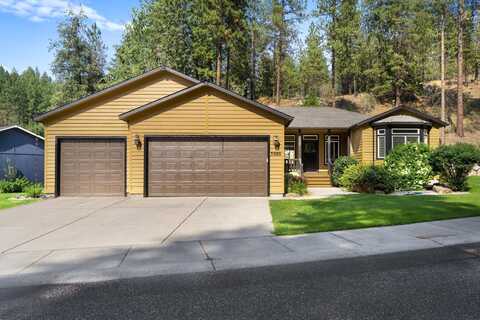 5980 Blackstone Way, Nine Mile Falls, WA 99026