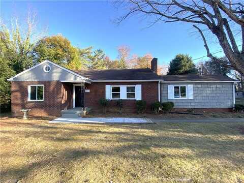 2072 S Hawthorne Road, Winston Salem, NC 27103