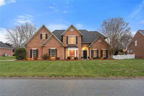 117 Oak Leaf Lane, Lewisville, NC 27023