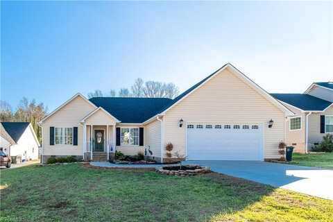 118 Brooke Ridge Drive, Thomasville, NC 27360