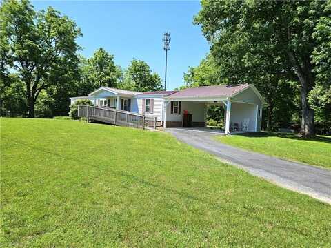 7364 Walnut Cove Road, Walnut Cove, NC 27052