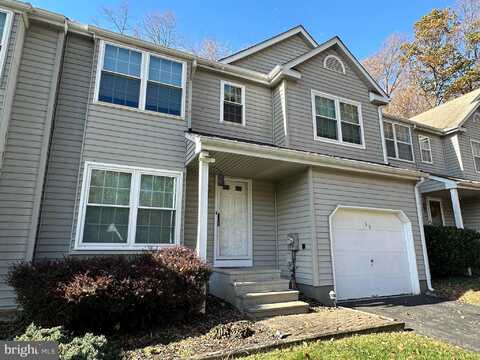 39 INNISBROOK LANE, COATESVILLE, PA 19320