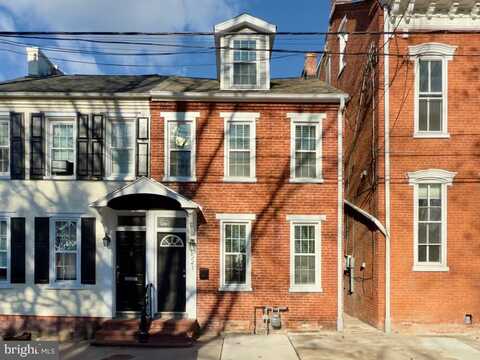 521 LOCUST STREET, COLUMBIA, PA 17512