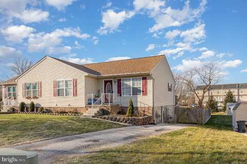 130 RUEL AVENUE, HANOVER, PA 17331