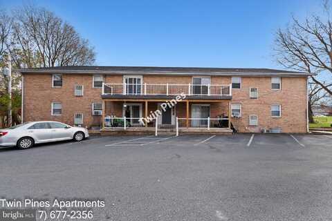 4341 CARLISLE PIKE, CAMP HILL, PA 17011