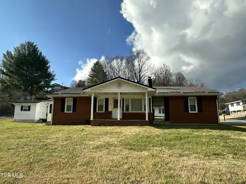 103 Commodore Avenue, Elizabethton, TN 37643