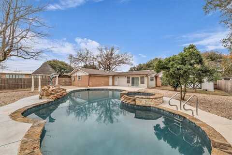 2217 Carolinda Drive, Waco, TX 76710